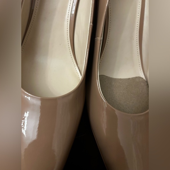 Marc Fisher LTD Elegant Nude Patent Yalina  Block Heels size 11M NWOT - Picture 7 of 14